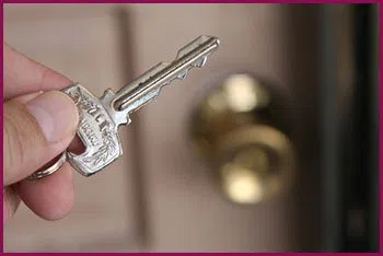 Vauxhall NJ Locksmith Store Vauxhall, NJ 908-259-4877 - 14-unlock-door